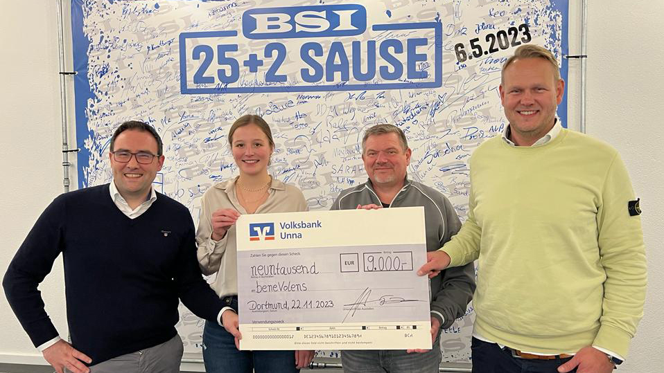 Spendenübergabe anlässlich der 25+2 BSI-Sause